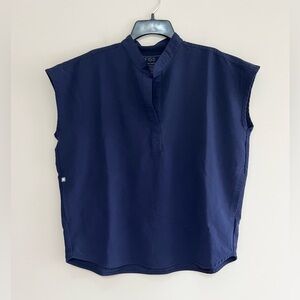 FIGS Rafaela Oversized V-Neck Scrub Top in Navy Blue, size M